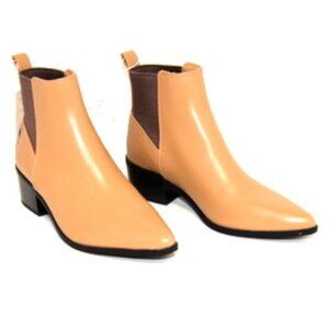 A New Day Women’s Chelsea Boots – Size: 6 – Tan/Brown – No Box - NWT
